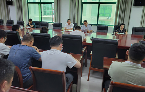 匯盈公司貫徹落實(shí)高新區周例會(huì )工作精神